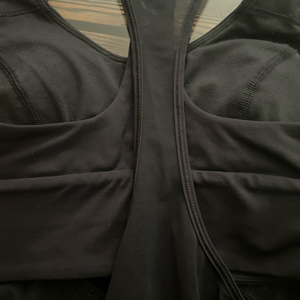 Lululemon tank top - Picture 7 of 8